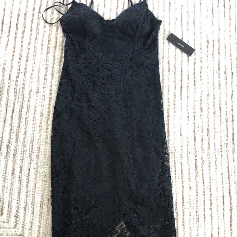 Lulus lace dress